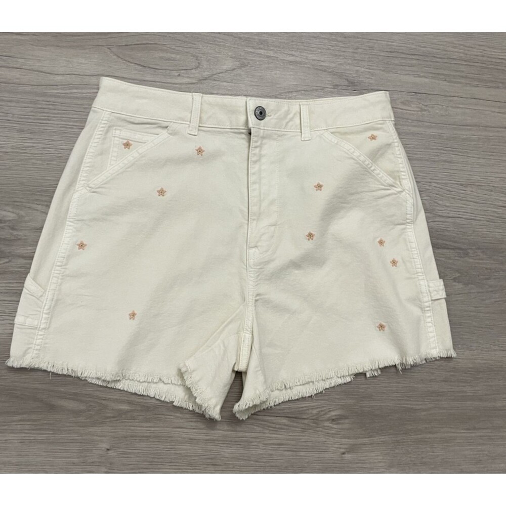 American Eagle Highest Rise 90’s Boyfriend Shorts Women’s Size 8, ivory floral